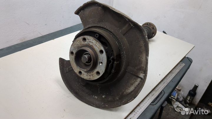 Ступица (кулак, цапфа) левая задняя BMW 5 E60