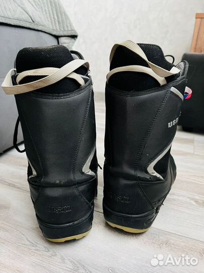 Сноубордические ботинки USD