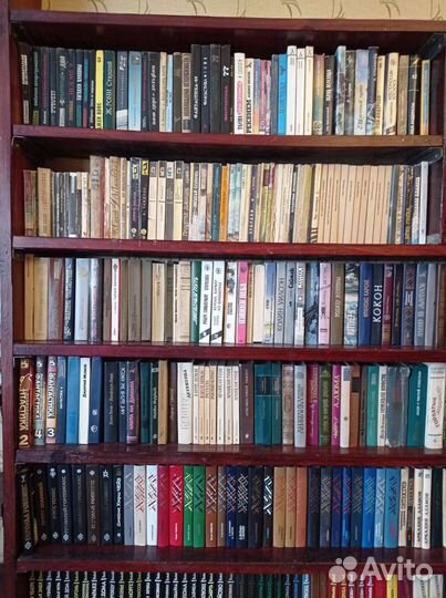 Продаю книги из личной библиотеки
