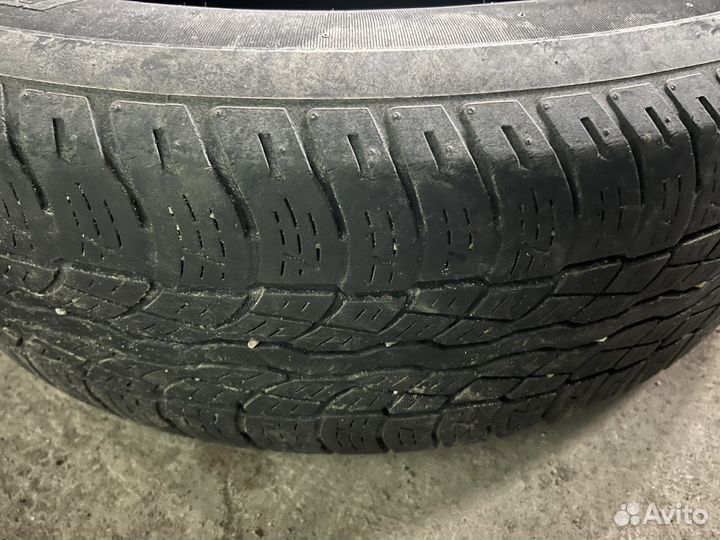 Bridgestone 613V 235/65 R18