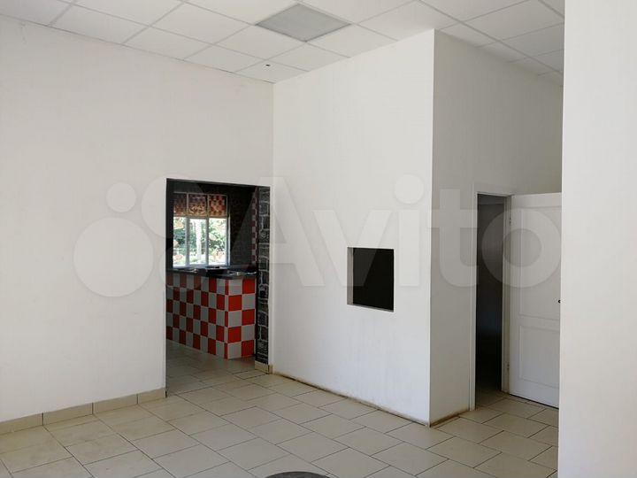 Нежилое помещение, 166.5 м²