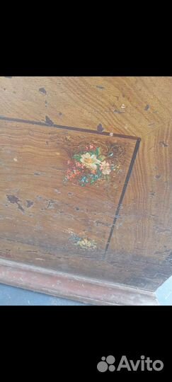 Сундук деревянный старинный