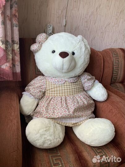 Плюшевый медведь 1 метр