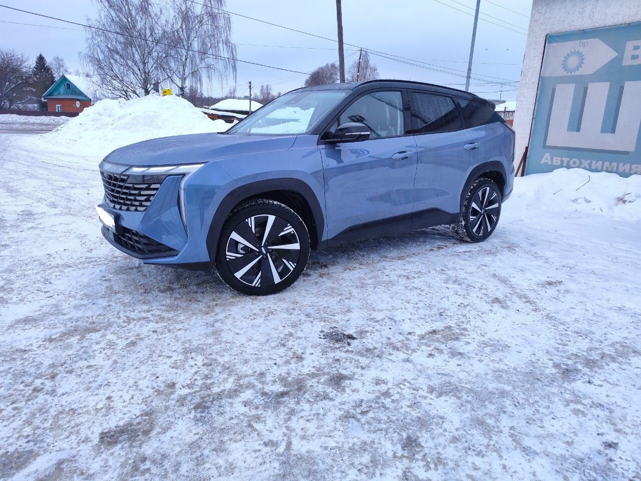 Geely Atlas: фото владельца