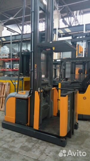 Б/У Комплектовщик с подъемной кабиной atlet OPS