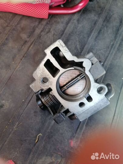 Дросельная заслонка ваз 2114