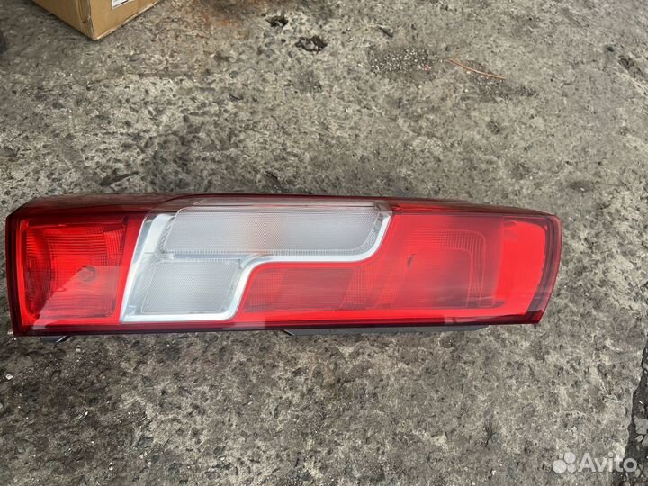 Фонарь задний левый Fiat Ducato дефект