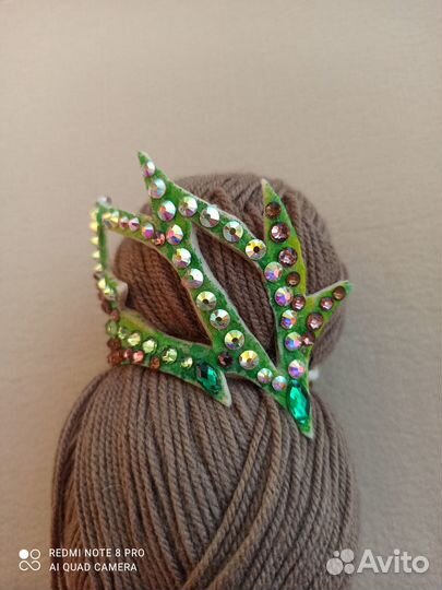 Украшение на голову (на кичку)