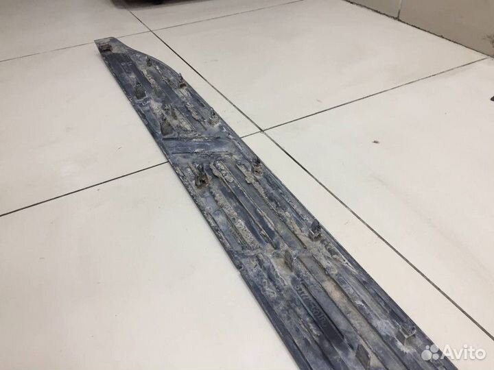 Накладка на порог левая Toyota Land Cruiser Prado