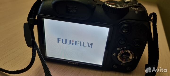 Фотоаппарат Fujifilm FinePix S1600