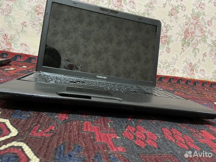 Ноутбук toshiba