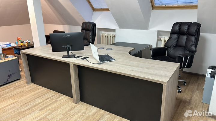 Стол для офиса на заказ