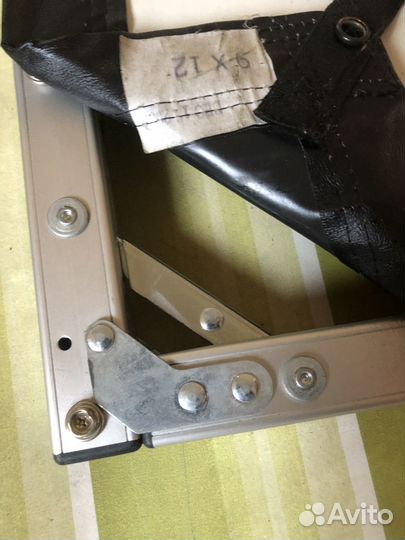 Экран для проектора напольный