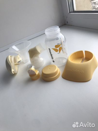 Молокоотсос medela ручной