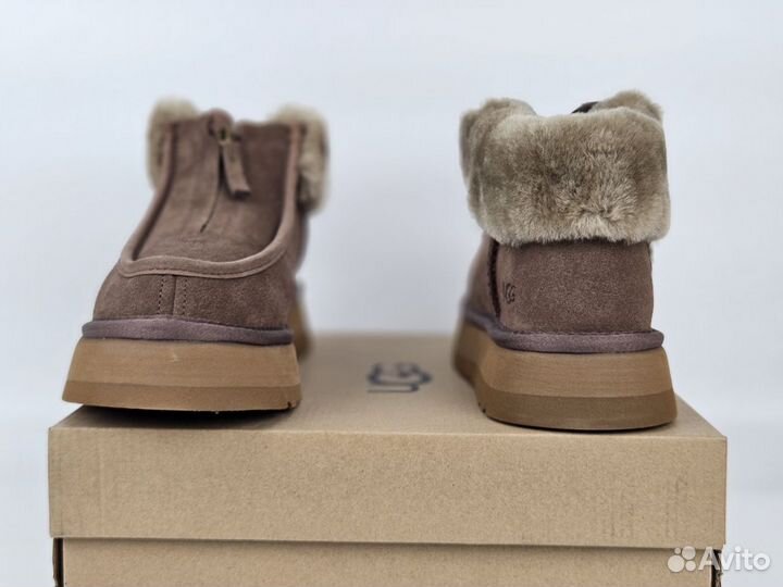 Ugg Funkette Platform Boots Cappuccino