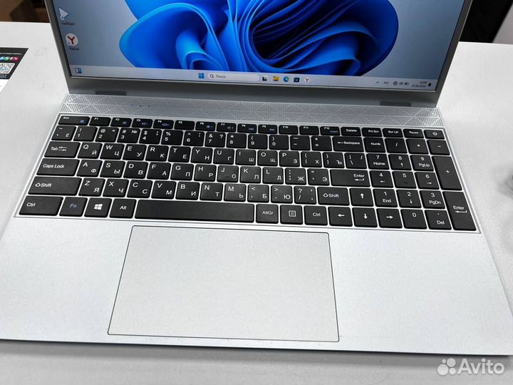 Ноутбук Echips Intеl Сeleron 4 ядра/ Ram 8Gb/ SSD
