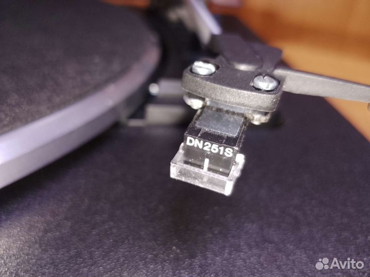 Проигрыватель винила Dual CS-440