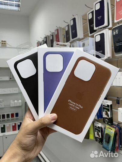 Кожаные чехлы для iPhone с анимацией 14/14 Pro Max