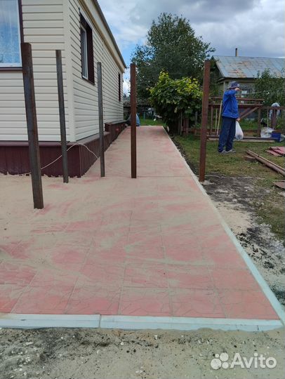 Бригада строителей