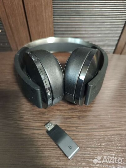 Наушники Sony Platinum Wireless Headset 7.1