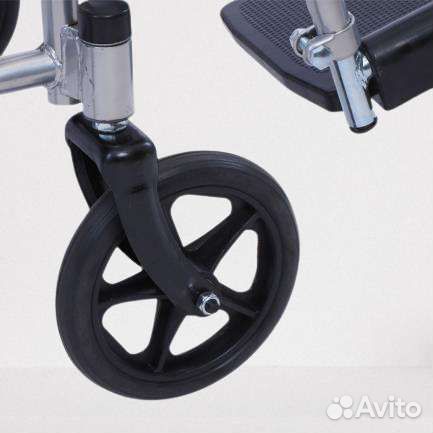 Кресло-коляска для инвалидов