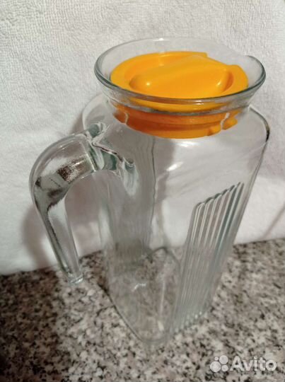 Кувшин стекло