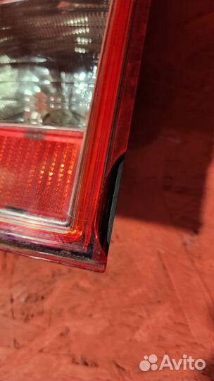 Фонарь задний левый Navara (D40) 2005-2015