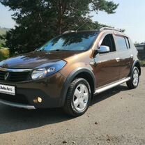 Renault Sandero Stepway 1.6 AT, 2014, 43 300 км, с пробегом, цена 1 070 000 руб.