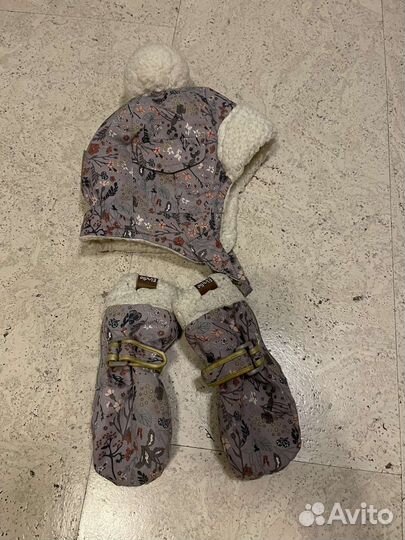 Шапка и варежки