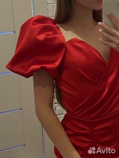 Вечернее платье