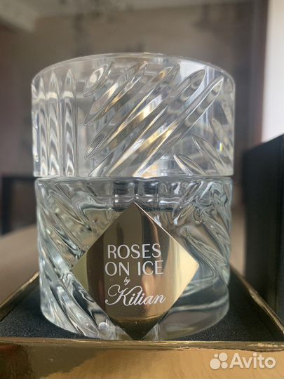 Kilian Roses on ice