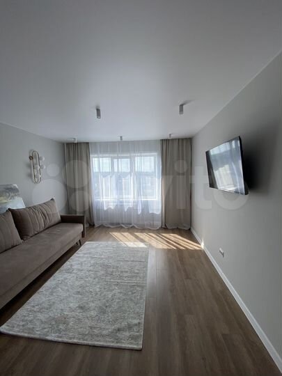 2-к. квартира, 53 м², 9/9 эт.