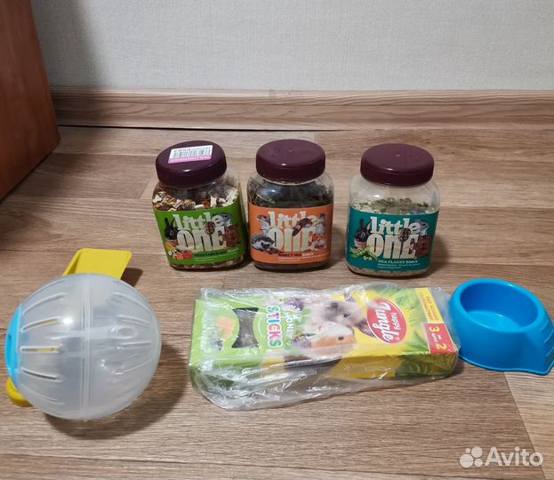 Клетка для хомяка +корм