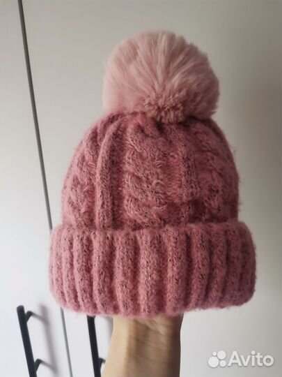 Шапка для девочки новая