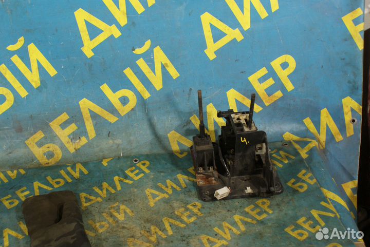 Шифтер АКПП Mitsubishi Pajero 3