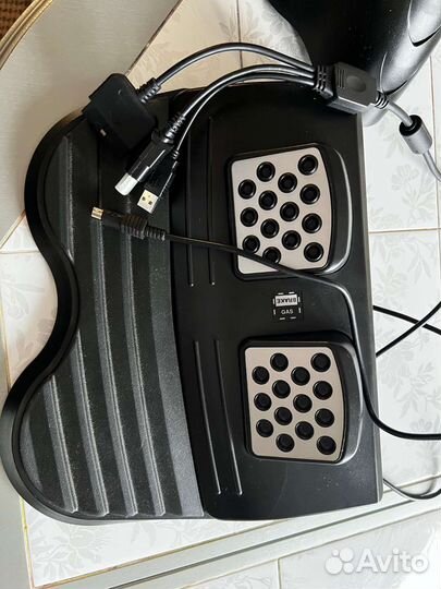 Игровой руль genius