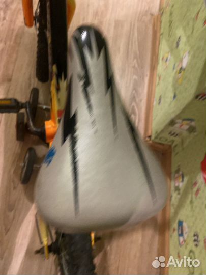 Велосипед specialized 16