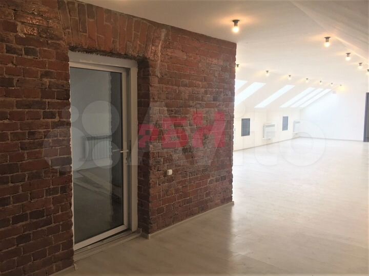 Продам помещение на Советской, 104 м²