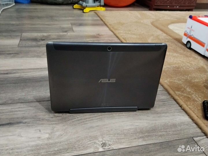 Asus планшет-трансформер