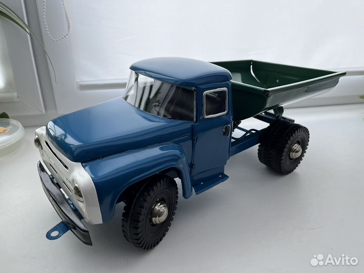Игрушка ЗИЛ 130 СССР