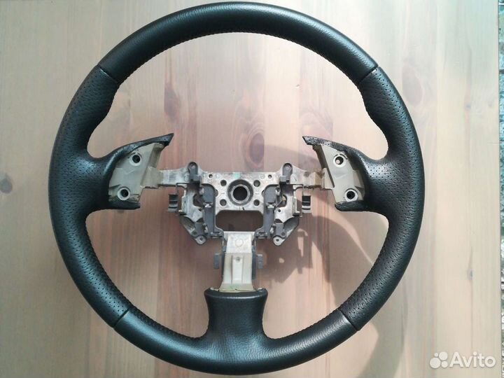 Руль на Nissan X-trail, 2010 г.в