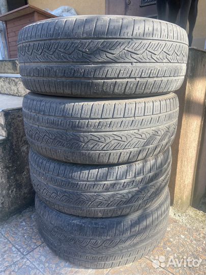 Nitto NT421Q 235/60 R17
