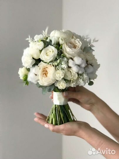 Букет невесты сведебный букет бутоньерка