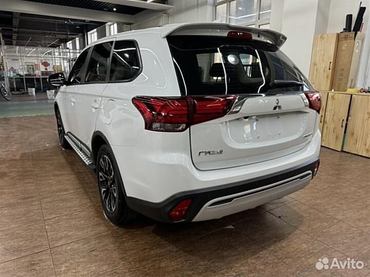 Mitsubishi Outlander 2.4 CVT, 2020, 35 000 км