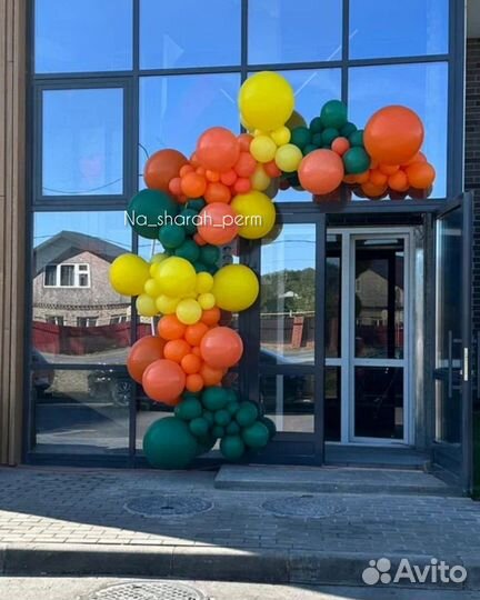 Оформление магазина шарами гирлянда из шаров