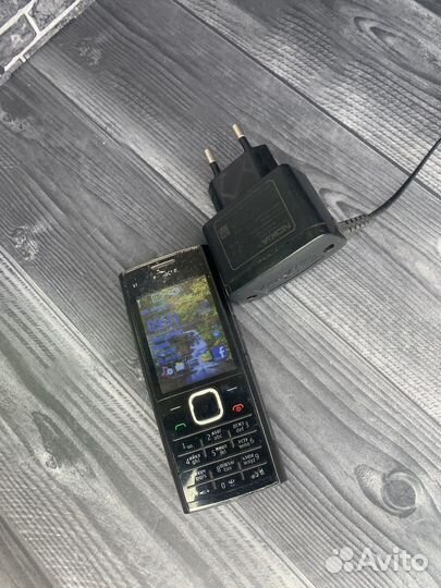 Nokia X2-00