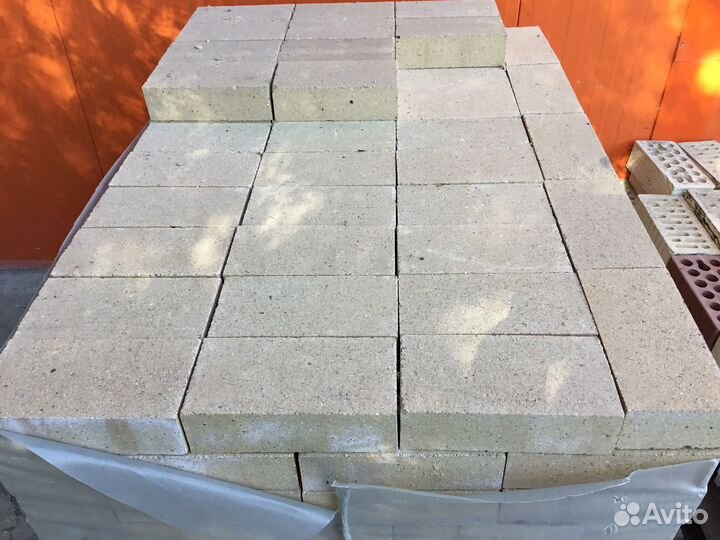 Кирпич огнеупорный шамотный ша-5