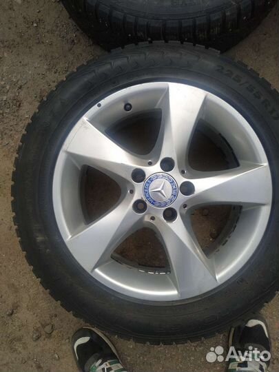 Мерседес Вито 447 Зима Шипы r17