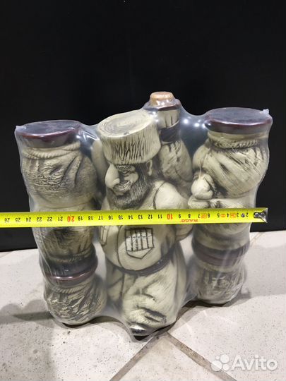 Штоф для крепких напитков и чайный набор