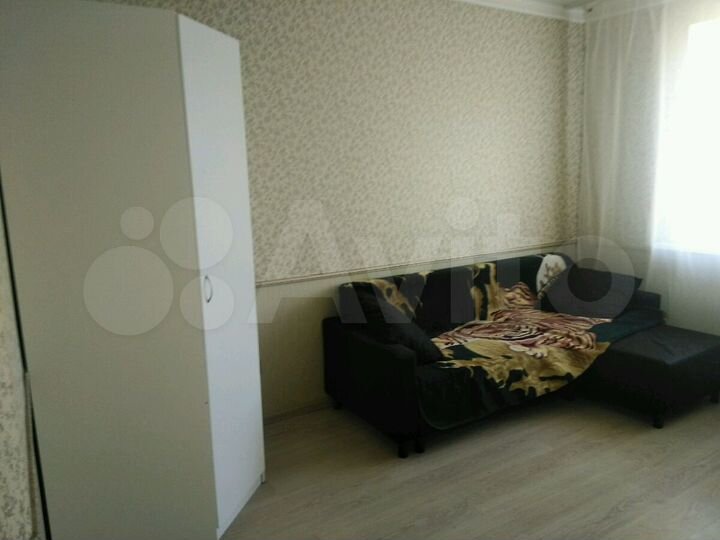 2-к. квартира, 40 м², 6/6 эт.